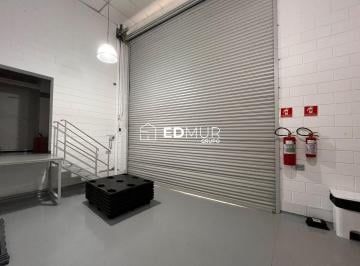Comercial · 208m² · Comercial para aluguel - no Jardim Santo Antônio