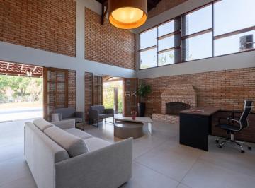 Casa · 750m² · 4 Quartos · 6 Vagas · O organograma ganhou dois andares.