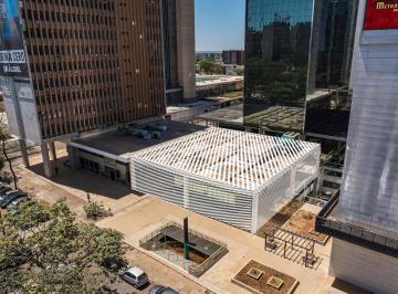 Comercial · 6606m² · 93 Vagas · Para empresas que chegaram ao ponto de comprar o próprio ponto.