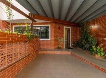 Casa · 228m² · 3 Quartos · 3 Vagas · Casa à venda, 228 m² por R$ 1.300.000,00 - Vila Anglo Brasileira - São Paulo/SP