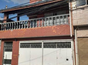Casa · 140m² · 5 Quartos · 4 Vagas · Sobrado à venda, 140 m² por R$ 530.000,00 - Jardim das Flores - São Paulo/SP