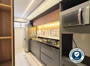 Cozinha com projetados · Apartamento com área externa privativa próximo à UNIPÊ