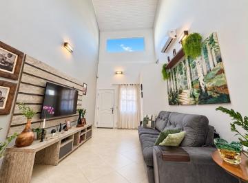 cf4b1342ddf968062d8355897d9e799d77c6eef1 · Casa com 2 dormitórios à venda, 175 m² por R$ 1.100.000 - Vila Nova Valinhos - Valinhos/SP