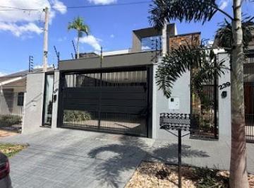 Casa · 105m² · 3 Quartos · 2 Vagas · Casa com 3 dormitórios à venda, 105 m² por R$ 740.000,00 - Jardim Santa Helena - Maringá/PR