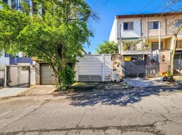 5d98c8eb-b0fd-4701-8bce-4b2cabd4a8f2 · Casa para venda em Bosque da Saúde com 2 quartos, 80m²