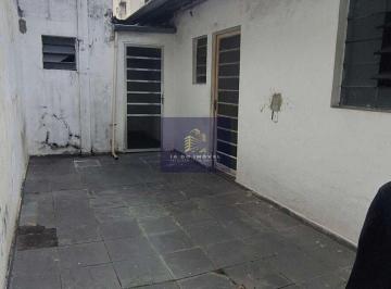 Casa · 70m² · 1 Quarto · Casa para alugar na Vila Santa Catarina!