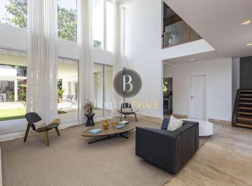 151160_578bccfe-6b0e-40c8-b537-c28fd0254242_2x.JPG · SMPW Quadra 15 - Linda Casa para Aluguel – Segura e Sofisticada! SMPW 15