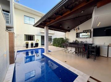 AREA GOURMET COM PISCINA · Sobrado incrível e completo no Parque Verde, pronto para receber a sua família.