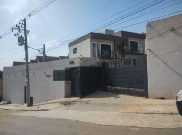 4caeab797ca95cfe1e74f178330314f1d576e2d9 · Casa nova a venda
