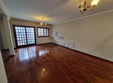Casa · 280m² · 4 Quartos · 2 Vagas · Casa em Condomínio - Parque Residencial Aquarius - Residencial Largo da Pitangueira - 4 Dormitórios