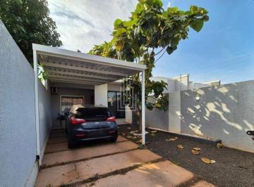 Casa · 71m² · 1 Quarto · 2 Vagas · Charmosa casa no Jardim Cataratas, com 02 quartos sendo 1 suíte.