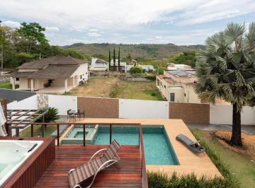 Casa · 330m² · 4 Quartos · 2 Vagas · CASA PARA LOCAÇÃO - COND. QUINTAS SOL - Sobrado com piscina, 04 quartos. 330m².