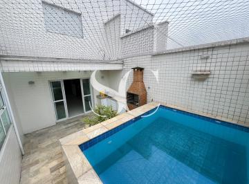 Apartamento · 208m² · 3 Quartos · 2 Vagas · Vende-se cobertura duplex com 03 dormitórios sendo 02 suítes no Marapé em Santos.