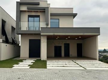 Casa · 330m² · 4 Quartos · 4 Vagas · Casa Condomínio - Urbanova - Condomínio Terras Alpha - 295m².