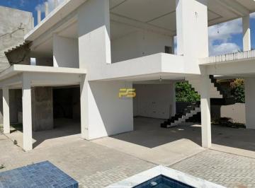 Casa · 700m² · 4 Quartos · 5 Vagas · Casa 700m² 4 quartos sendo 4 suítes no Green Ville à Venda