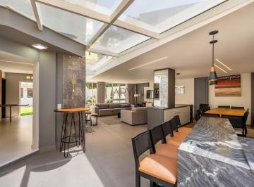 Casa · 385m² · 3 Quartos · 7 Vagas · Casa à venda no Bom Retiro ARYA1