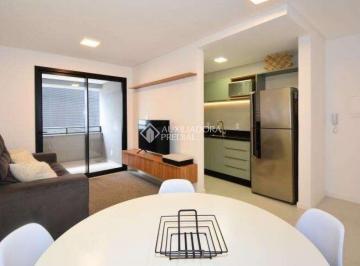 Apartamento · 70m² · 2 Quartos · LINDO APARTAMENTO MOBILIADO COM DUAS SUÍTES