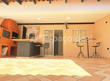 Casa · 100m² · 3 Quartos · 2 Vagas · Casa condomínio Terra Nova