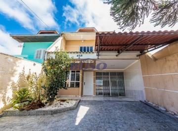 Casa · 180m² · 3 Quartos · 4 Vagas · Sobrado para alugar no Xaxim