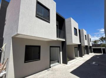 Casa à venda no RESIDENCIAL ROYAL JOCKEY, JARDIM DO JOCKEY, Lauro de Freitas, BA · Casa à venda no RESIDENCIAL ROYAL JOCKEY, JARDIM DO JOCKEY, Lauro de Freitas, BA
