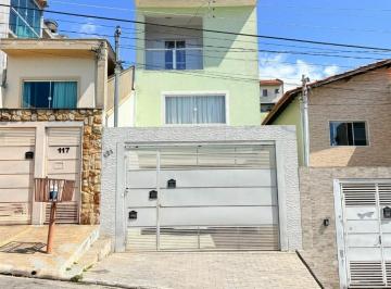 b7f5f79b-8a8d-4b42-9646-faf9e1c82ff0 · Sobrado para venda em Jaraguá com 3 quartos, sendo 3 suítes, 195m²