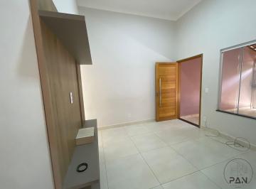 Casa de 2 quartos, Botucatu · Casa para venda em Jardim Cambuí de 111.00m² com 2 Quartos, 1 Suite e 2 Garagens