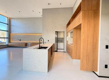 Casa · 178m² · 3 Quartos · 4 Vagas · Casa de Condomínio para venda em Jardim Das Flores de 178.00m² com 3 Quartos, 2 Suites e 4 Garagens