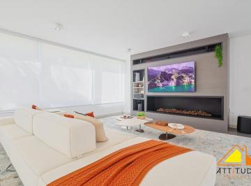 Casa · 406m² · 3 Quartos · 6 Vagas · Casa de Condomínio para venda em Swiss Park de 406.00m² com 3 Quartos, 3 Suites e 6 Garagens