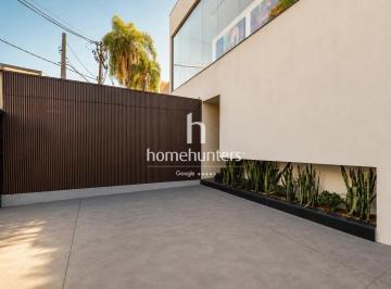 Casa de 1 quarto, Campinas · Casa para venda em Bosque de 340.00m² com 1 Quarto e 4 Garagens