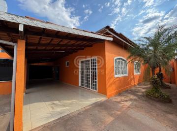 Casa · 148m² · 3 Quartos · 2 Vagas · Casa com 4 Quartos no Centro Sul de Várzea Grande