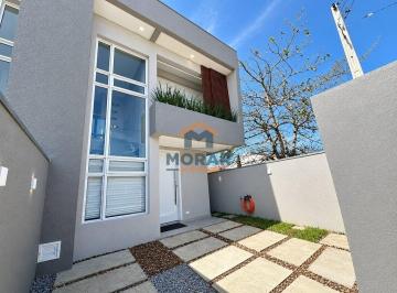 Casa · 147m² · 3 Quartos · 2 Vagas · Sobrado Com 03 Suites a 290m do Mar