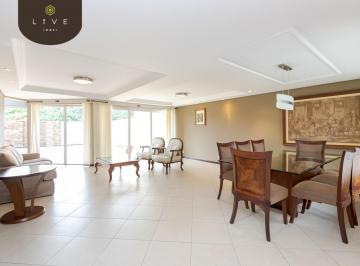 Casa · 460m² · 4 Quartos · 15 Vagas · Casa semimobiliada com piscina, espaço para até 15 carros e área gourmet no Bacacheri, em Curitiba/P