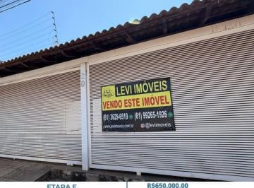 Casa de 3 quartos, Valparaíso de Goiás · Vendo casa na Etapa E (lote 360m²) na Quadra 17 do Valparaíso I
