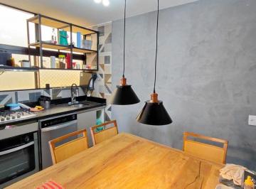 Apartamento de 3 quartos, · QI 22 HIPER REFORMADO COM SUÍTE E AR-CONDICIONADO