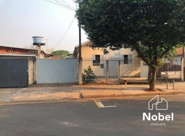 Foto 01 · Imperdível, 2 casas à venda em Cianorte-PR, Zona 03! 166,98 m² com excelente localização;