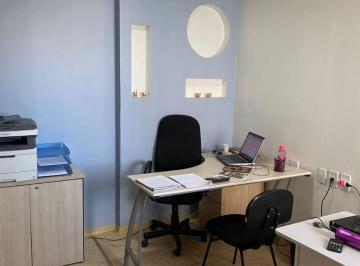 img0 · Casa com 1 Quarto(s) e 1 banheiro(s) para Alugar, 42 m² por R$ 1200 / Mês
