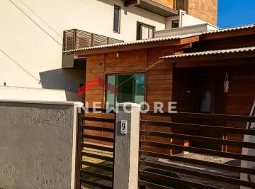 Casa · 66m² · 2 Quartos · 2 Vagas · Casa em Servidão Ana Cardoso - São João do Rio Vermelho - Florianópolis/SC