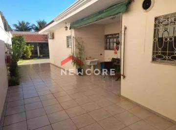 Casa · 275m² · 4 Quartos · 4 Vagas · Casa em Rua Felipe Camarão - Zona 02 - Maringá/PR