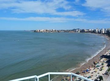 Apartamento · 437m² · 4 Quartos · 3 Vagas · Cobertura dúplex com 4 quartos à venda na Praia do Morro, Guarapari - ES