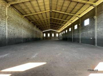 Comercial · 2100m² · 15 Vagas · Galpão para locação anual em Meaípe, Guarapari - ES é nas Imobiliárias Itamar Imóveis