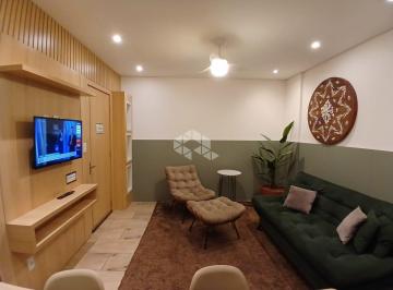 Apartamento · 74m² · 3 Quartos · Apartamento de 03 dormitorios no Centro Historico