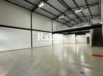 Comercial · 358m² · 4 Vagas · Loja Comercial com Mezanino Próximo ao Aeroporto em Uberlândia