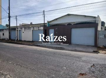 Casa · 77m² · 3 Quartos · Casa Residencial para Venda em Uberlândia no Bairro Brasil