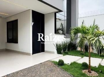 Casa · 202m² · 3 Quartos · 2 Vagas · Casa Residencial 3 Quartos com Varanda Gourmet em Uberlândia – Novo Mundo