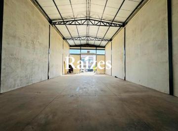 Comercial · 337m² · 3 Vagas · Barracão Novo para Alugar com 337m² e Habite-se no Bairro Daniel Fonseca Uberlândia MG
