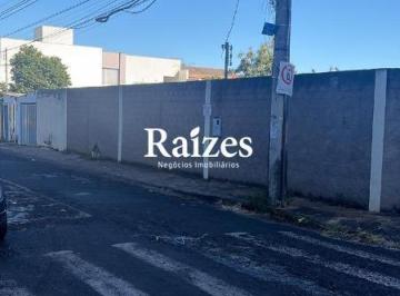 Terreno · 550m² · 2 Vagas · Lote Exclusivo em Uberlândia no Bairro Martins com 550 m²