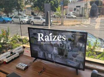Apartamento · 330m² · 4 Quartos · 2 Vagas · Excelente apto no Centro com 4/4 sendo 2 suíte
