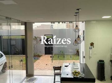 Casa · 233m² · 4 Quartos · 4 Vagas · Casa Sobrado com 3/4 sendo 02 suítes +Edícula no Grand Ville