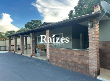 Rural · 3000m² · 3 Quartos · 3 Vagas · Sítio à venda no Condomínio Uirapuru em Araguari