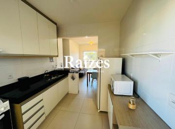 Apartamento · 62m² · 2 Quartos · 1 Vaga · Apartamento Mobiliado para Venda Próximo à UFU com 2 Quartos sendo 01 Suíte, Sacadas e Vaga Coberta 